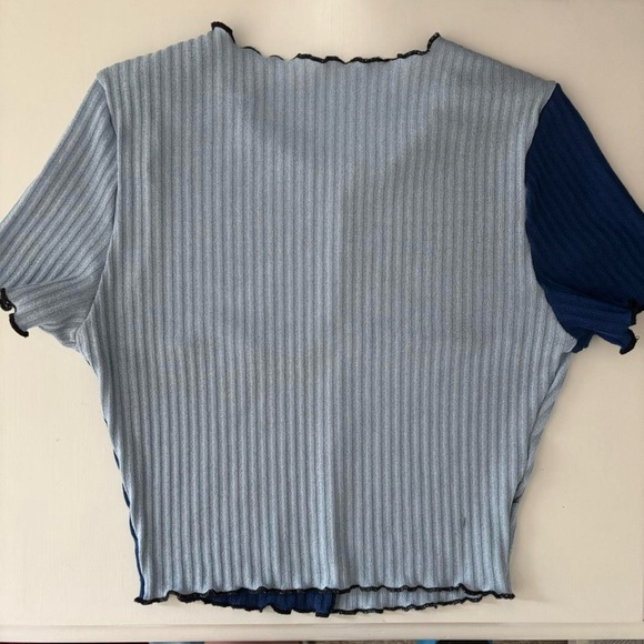 Colorblock Ribbed Women's Top - Picture 2 of 4